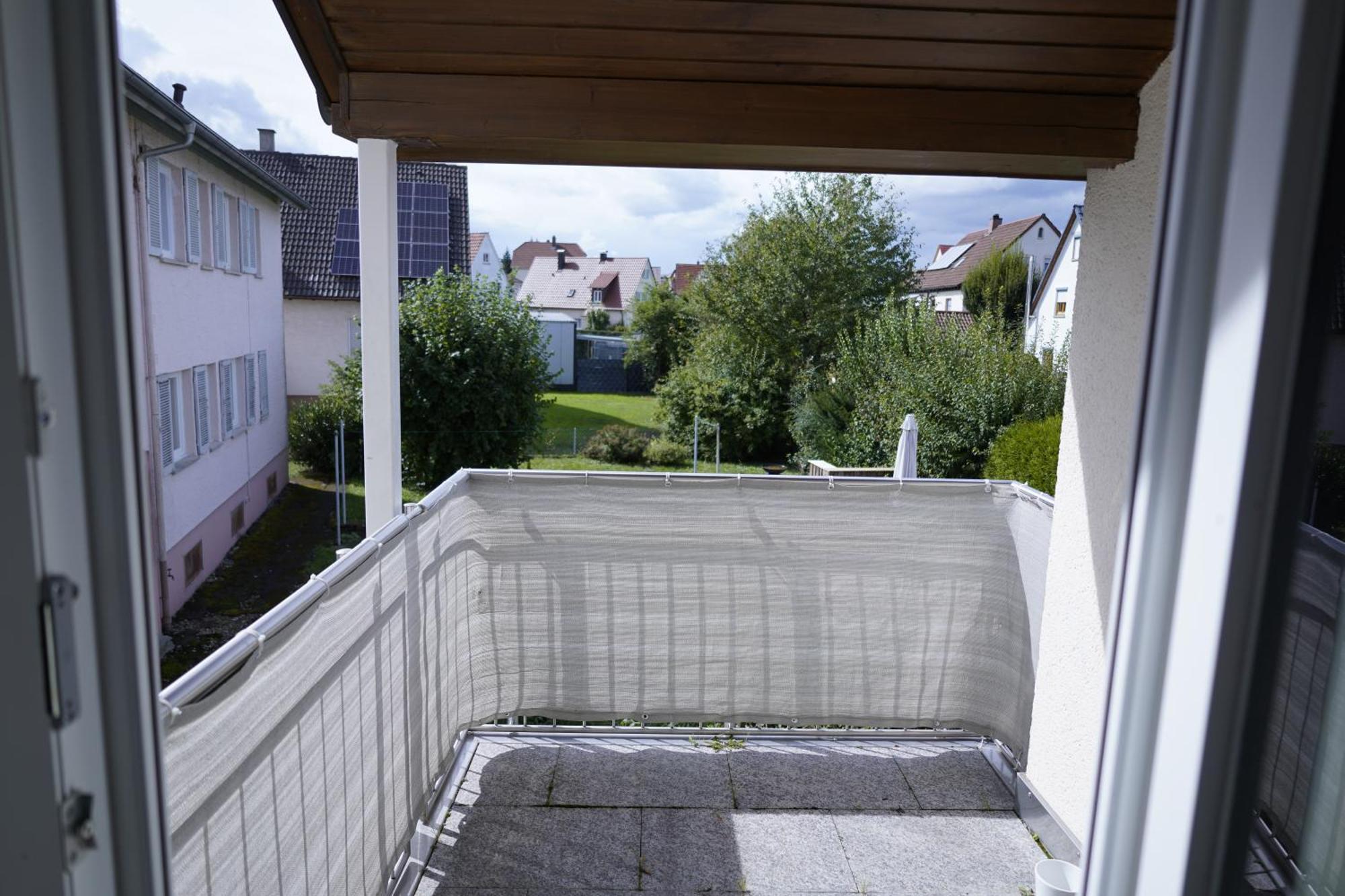 Helle 2 Zimmer Ferienwohnung Mit 63Qm In Trossingen Exterior photo