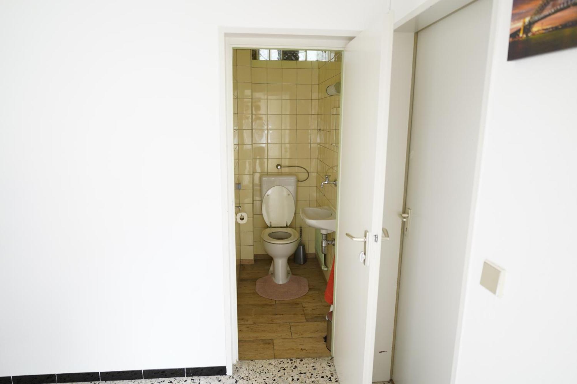 Helle 2 Zimmer Ferienwohnung Mit 63Qm In Trossingen Exterior photo